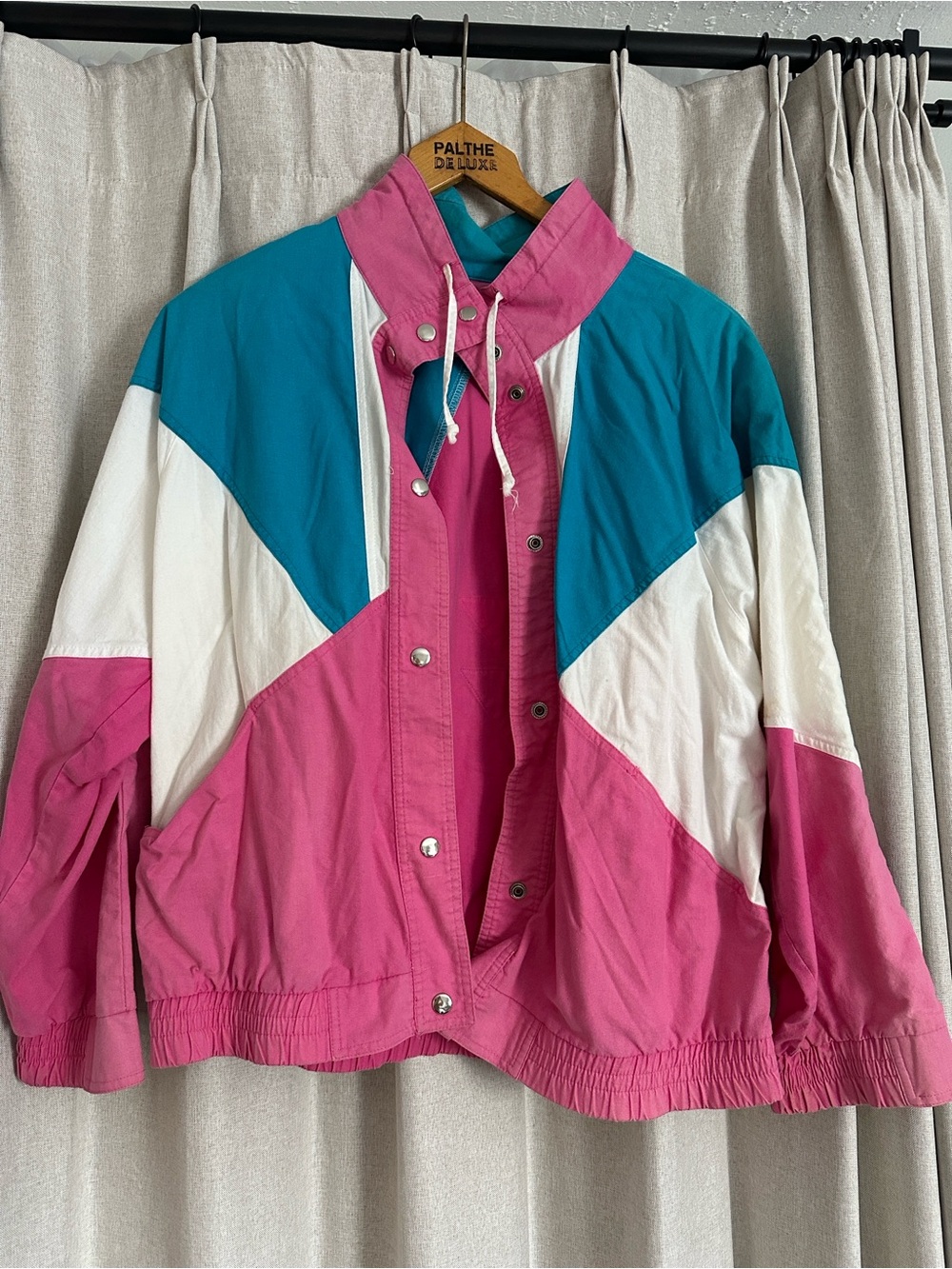Vintage 80’s pink teal white colorblock windbreaker ski jacket made in Egypt